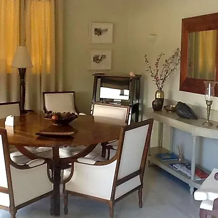 Karthea Hotel 2*