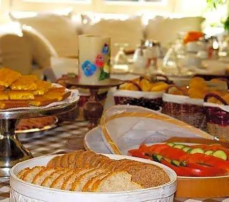Hotel Karthea 2*